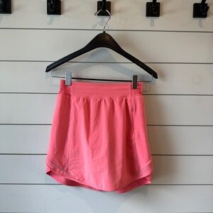 Lululemon Hotty Hot skort. Size 4.